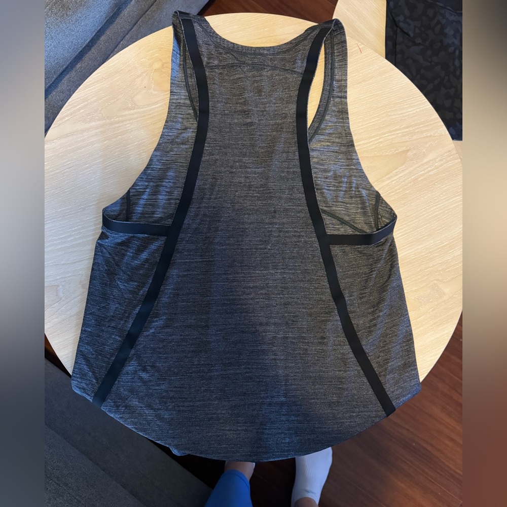 Lululemon Tank - Picture 2 of 4